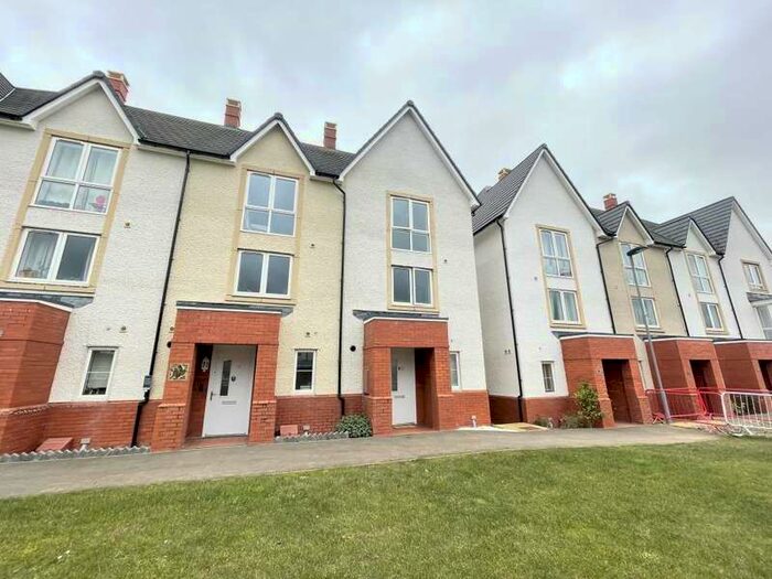 3 Bedroom Semi-Detached House To Rent In Greene Street, Tadpole Garden Village, SN25