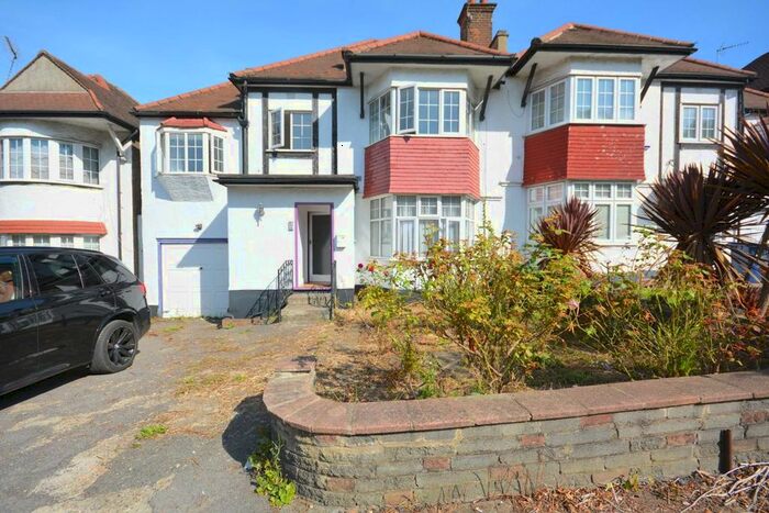 5 Bedroom Semi-Detached House To Rent In Greyhound Hill, London, NW4