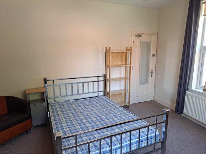 5 Bedroom House Of Multiple Occupation To Rent In Spacious Bedroom Property To Rent On Castle Boulevard, NG7