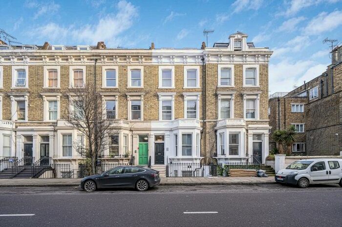 2 Bedroom Flat To Rent In Finborough Road, London, SW10