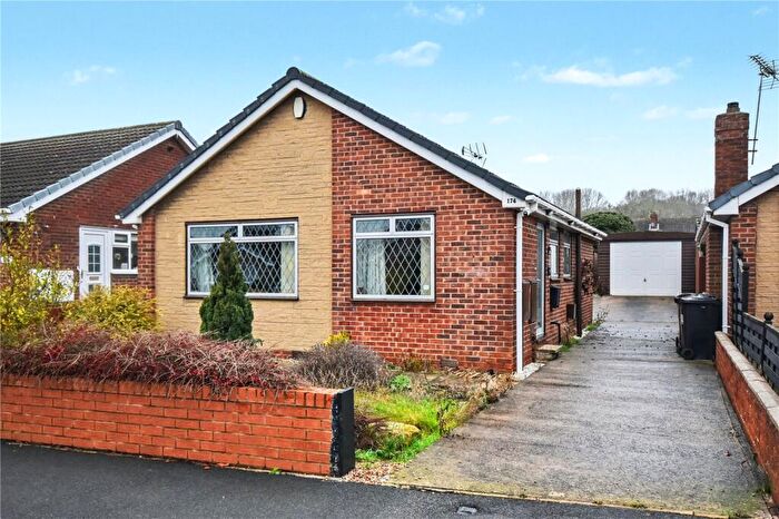 2 Bedroom Bungalow For Sale In Sandgate Drive, Kippax, Leeds, West Yorkshire, LS25