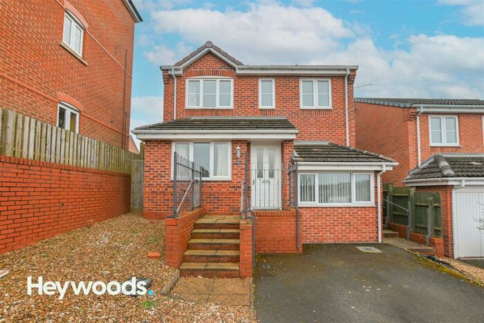 3 Bedroom Detached House To Rent In Galingale View, Newcastle-under-Lyme, ST5