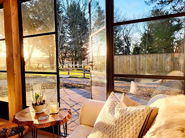 6 Bedroom Barn Conversion For Sale In Littleworth Farm, Honington, Shipston-on-Stour, CV36