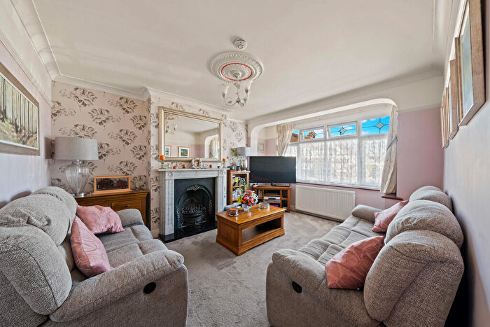 4 Bedroom Semi-Detached House For Sale In Headley Avenue, Wallington, SM6