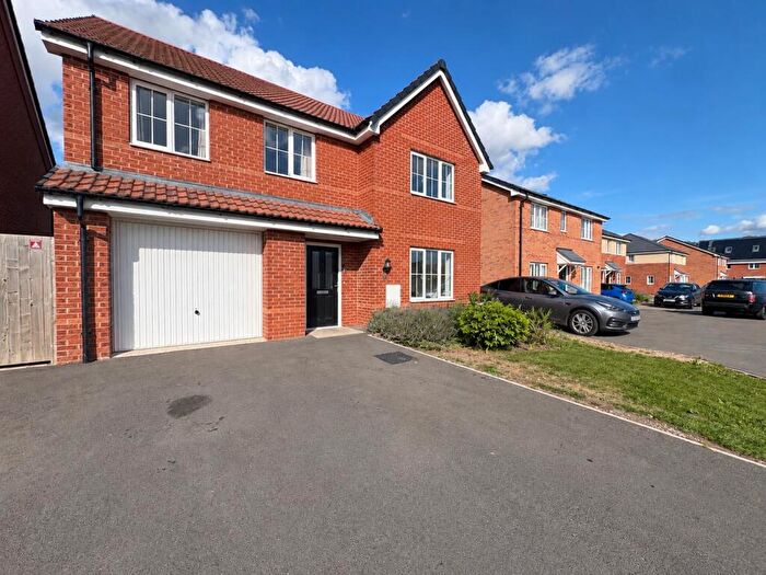 4 Bedroom Detached House To Rent In Baxter Close, Bingham, Nottingham, Nottinghamshire, NG13