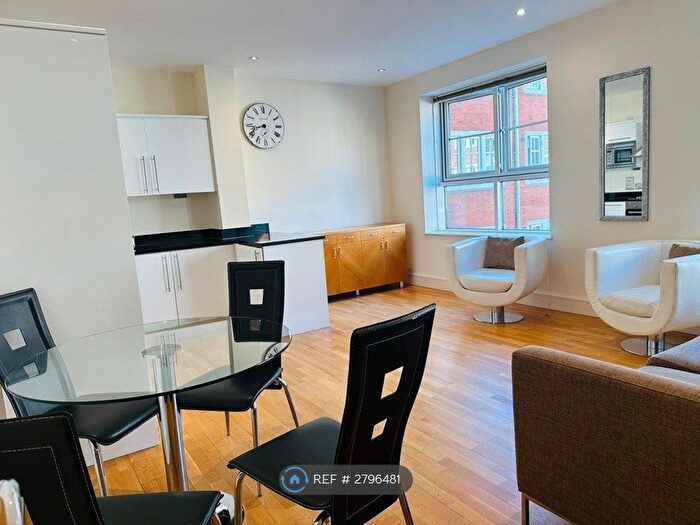 2 Bedroom Flat To Rent In Romney House, London, SW1P