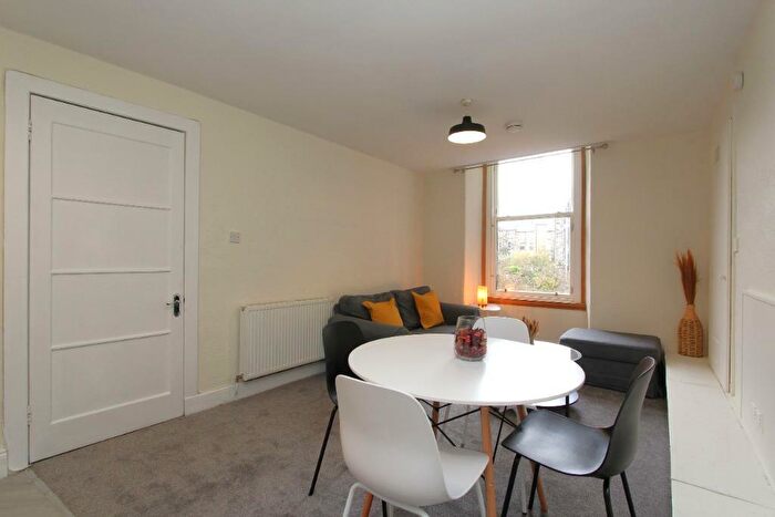 2 Bedroom Flat To Rent In Dalry Road, Dalry, Edinburgh, EH11