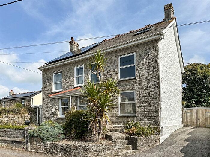 3 Bedroom Semi-Detached House For Sale In New Road, Stithians, Truro, TR3