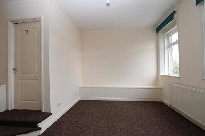 1 Bedroom Terraced House To Rent In Craven Lane, Gomersal, Cleckheaton, BD19
