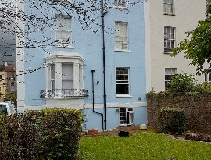 Studio To Rent In Wetherell Place, Bristol, BS8