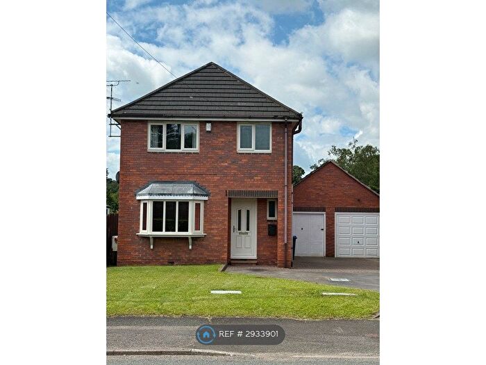3 Bedroom Detached House To Rent In Smithy Fold, Macclesfield, SK11