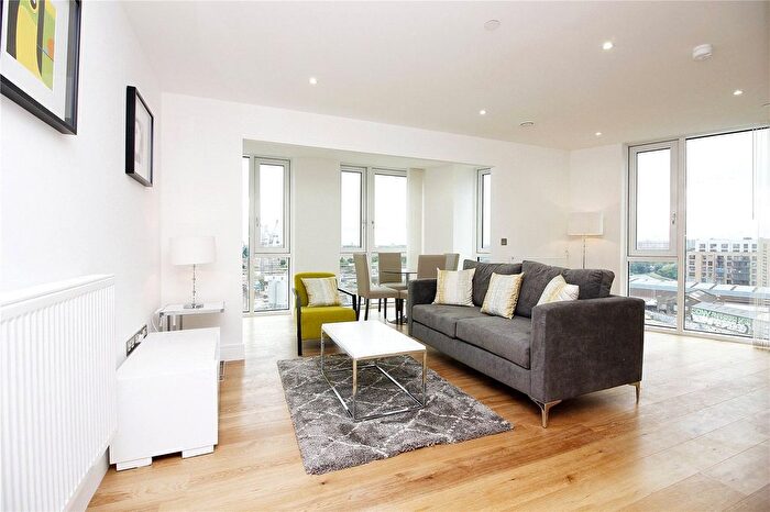2 Bedroom Flat For Sale In Sky View Tower, Stratford, E15