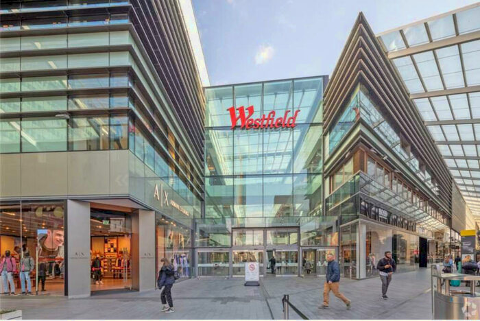 2 Bedroom Flat For Sale In Romford Road, London, E7