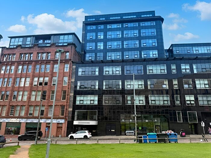 2 Bedroom Apartment To Rent In Albion Street, Glasgow, G1