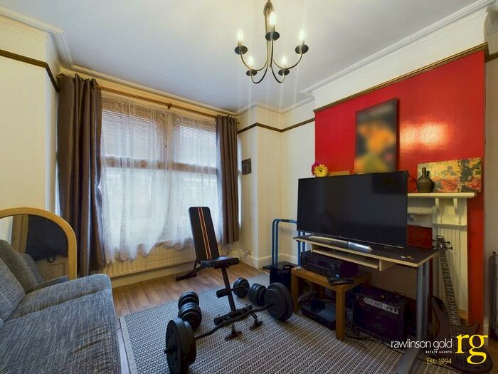 2 Bedroom Flat To Rent In Vaughan Road, Harrow, HA1