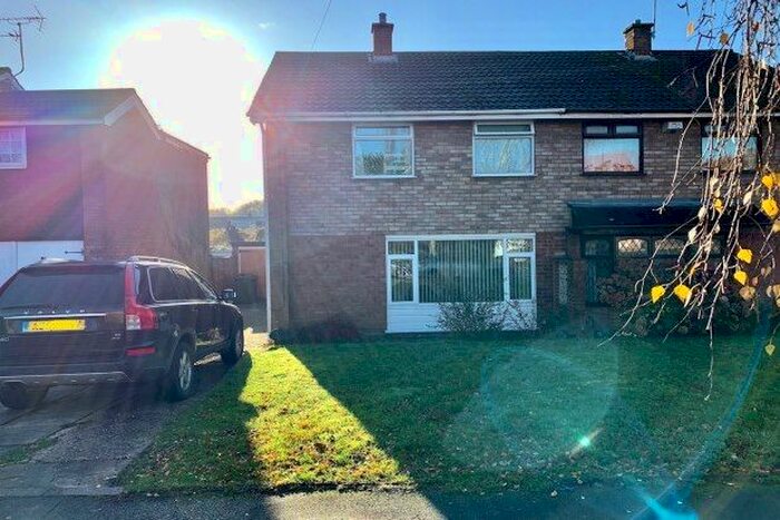 3 Bedroom Semi-Detached House To Rent In Wood Lane, Willenhall, WV12