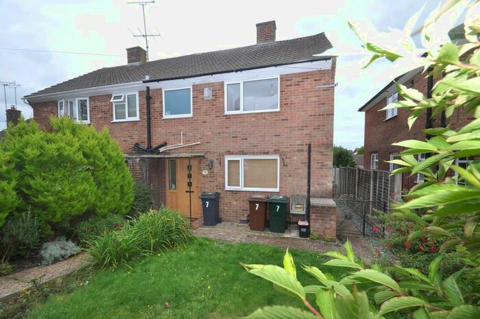 3 Bedroom Semi-Detached House To Rent In Glebe Way, Kennington, Ashford, TN24