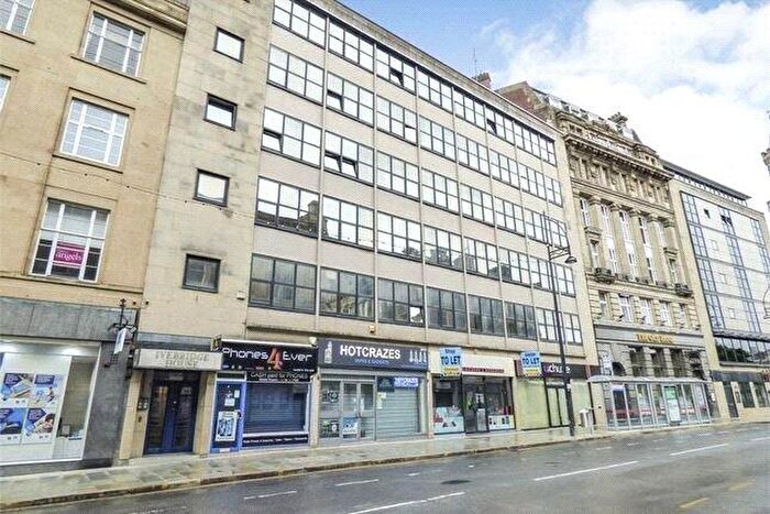 1 Bedroom Apartment For Sale In Market Street, Bradford, West Yorkshire, BD1