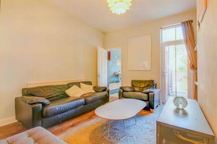 4 Bedroom Terraced House To Rent In Rivers Street, Leicester, LE3
