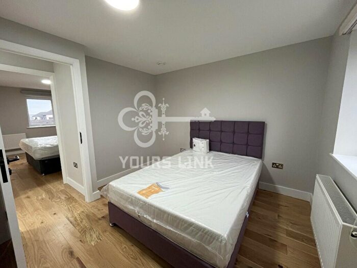 5 Bedroom Terraced House To Rent In Over Drive, BS34