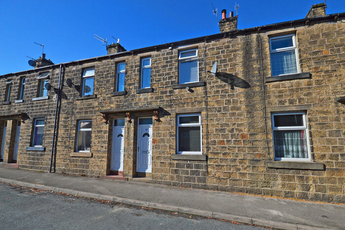 3 Bedroom Terraced House To Rent In Gordon Street, Sutton In Craven, BD20