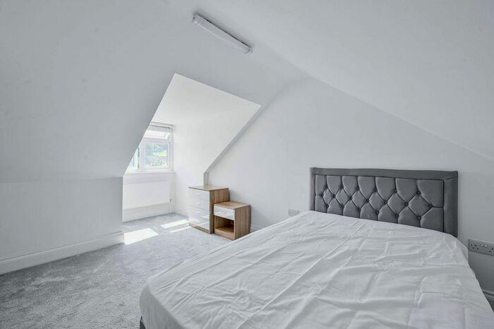 4 Bedroom Terraced House To Rent In Plum Lane, Plumstead, London, SE18