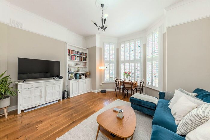 2 Bedroom Flat To Rent In Alderbrook Road, London, SW12