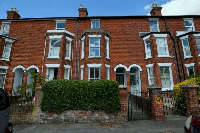 4 Bedroom Terraced House To Rent In Park Street, Salisbury, SP1