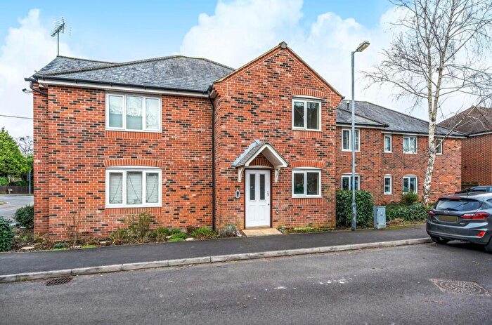 1 Bedroom Flat For Sale In Francis Copse, Colden Common, Winchester, Hampshire, SO21