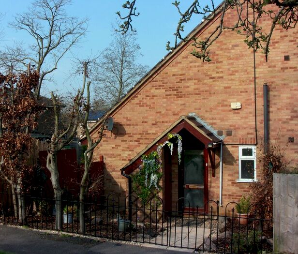 1 Bedroom Semi-Detached House To Rent In Oakridge, Furzton, Milton Keynes, Bucks, MK4