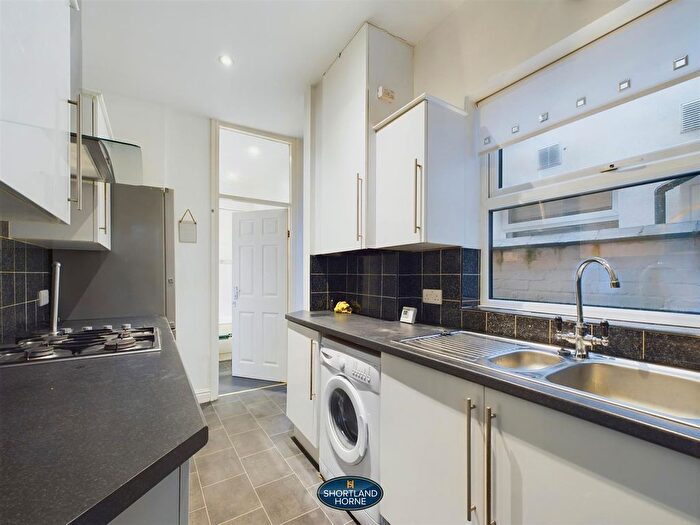 4 Bedroom Terraced House To Rent In Station Street East, Foleshill, Coventry, CV6