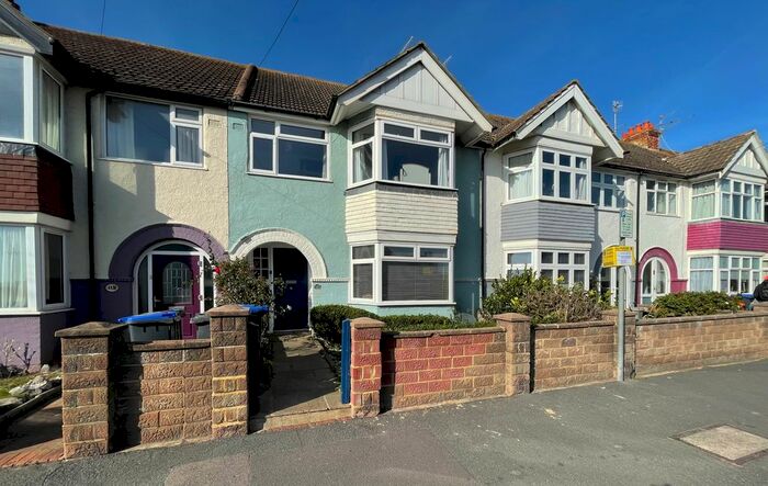 3 Bedroom Terraced House To Rent In Ham Road, Worthing, BN11