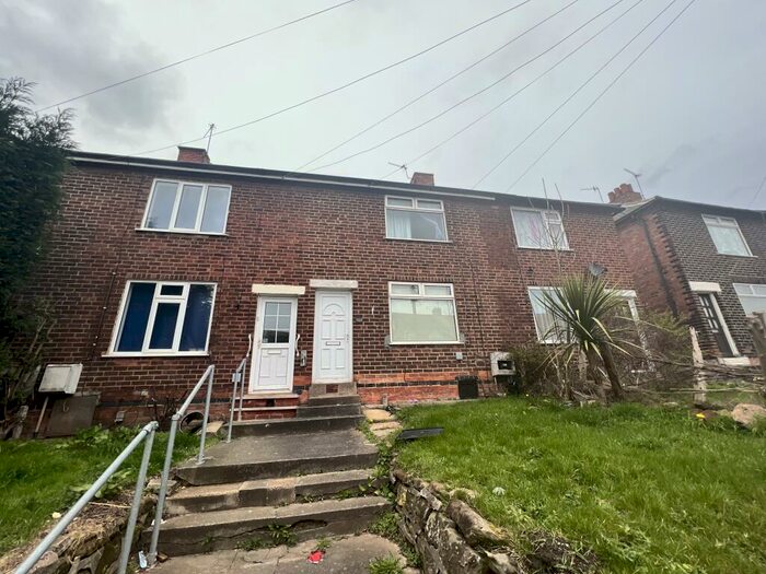2 Bedroom Terraced House To Rent In Coppice Road, NG5