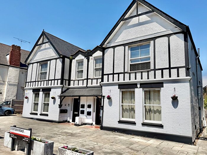 Maisonette To Rent In Station Road, Winchmore Hill, N21