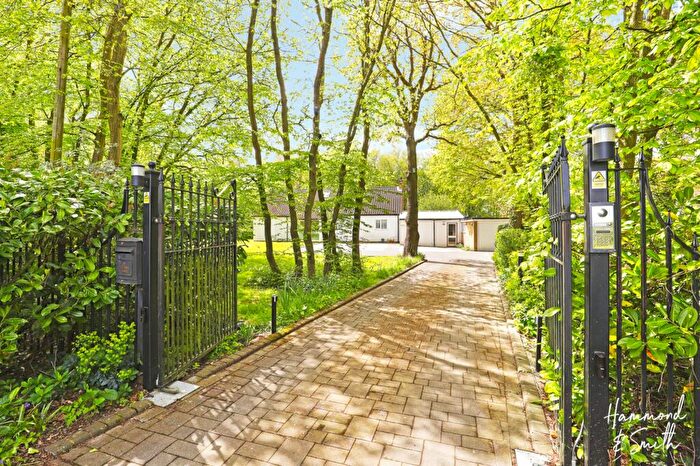 4 Bedroom Detached Bungalow For Sale In Rye Hill Road, Harlow, CM18