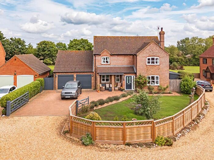 4 Bedroom Detached House For Sale In Millfield, Sporle, PE32