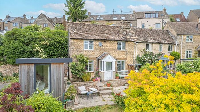 2 Bedroom Cottage For Sale In Cottons Lane, Tetbury, GL8