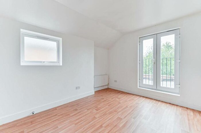 1 Bedroom Flat To Rent In Beulah Road, Thornton Heath, , Thornton Heath, CR7