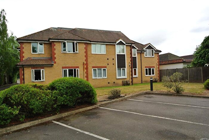 1 Bedroom Flat To Rent In Staines Road West, Ashford, TW15