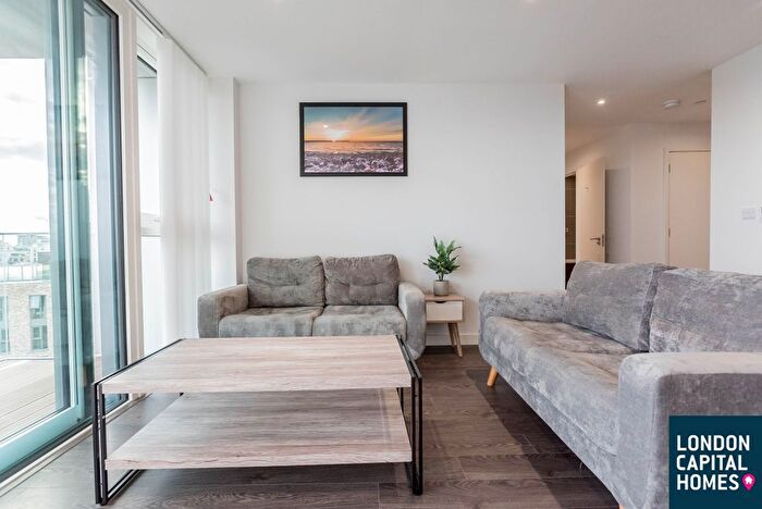 2 Bedroom Flat To Rent In Rm/Flat Skylark Point, London, N4