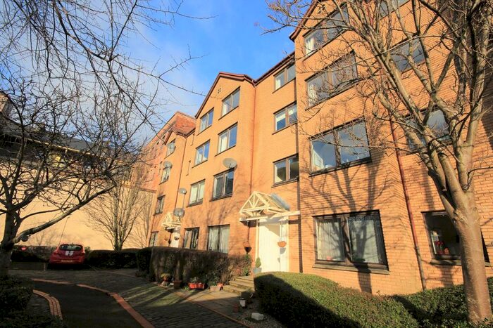 1 Bedroom Flat To Rent In Bell Street, Merchant City, Glasgow - Th September - Limited Vieiwngs Available - Not Available To Students, G4