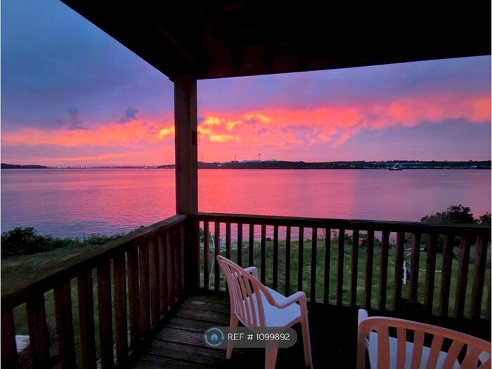 2 Bedroom Flat To Rent In The Boat House, Llanreath, Pembroke Dock, SA72