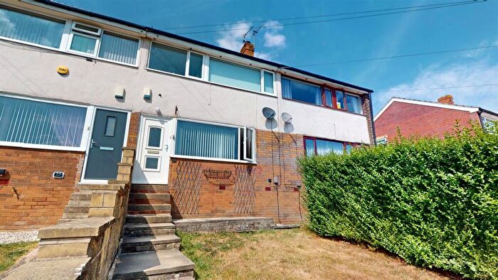 4 Bedroom Terraced House To Rent In Stephen Close, Northowram, Halifax, HX3