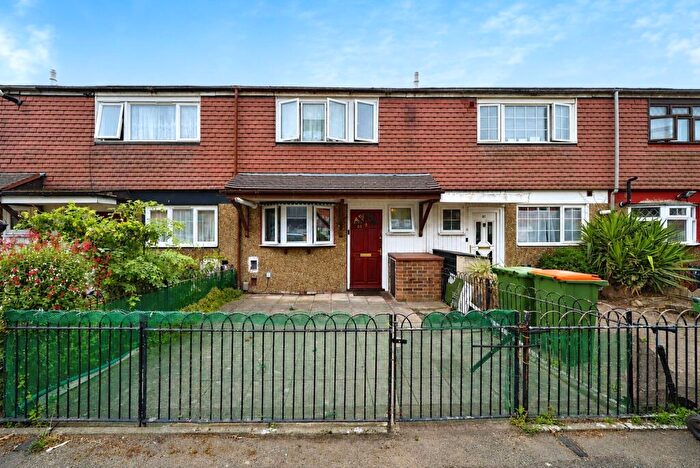 3 Bedroom Terraced House For Sale In Grange Road, London, E13