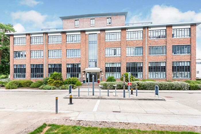 1 Bedroom Apartment To Rent In O'gorman Avenue, Farnborough, GU14