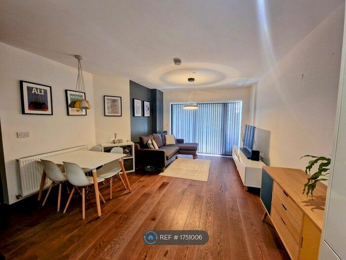 2 Bedroom Flat To Rent In Abbey Road, Barking, IG11