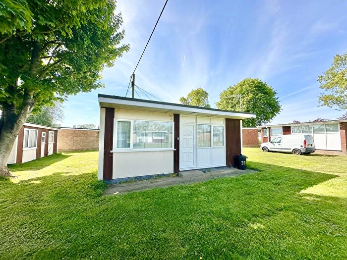 2 Bedroom Chalet For Sale In Beach Road, Hemsby, NR29