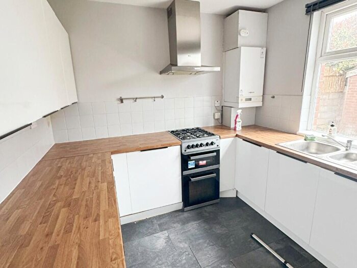 3 Bedroom Semi-Detached House To Rent In Littleton Road, Bristol, BS3