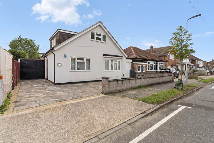 4 Bedroom Detached Bungalow For Sale In Hardy Avenue, Ruislip, HA4