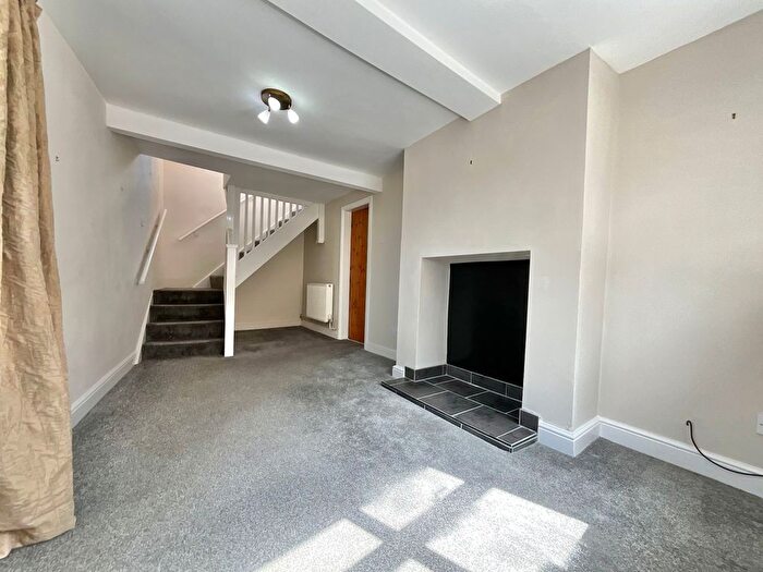 2 Bedroom Detached House For Sale In High Street, Kingsley, ST10